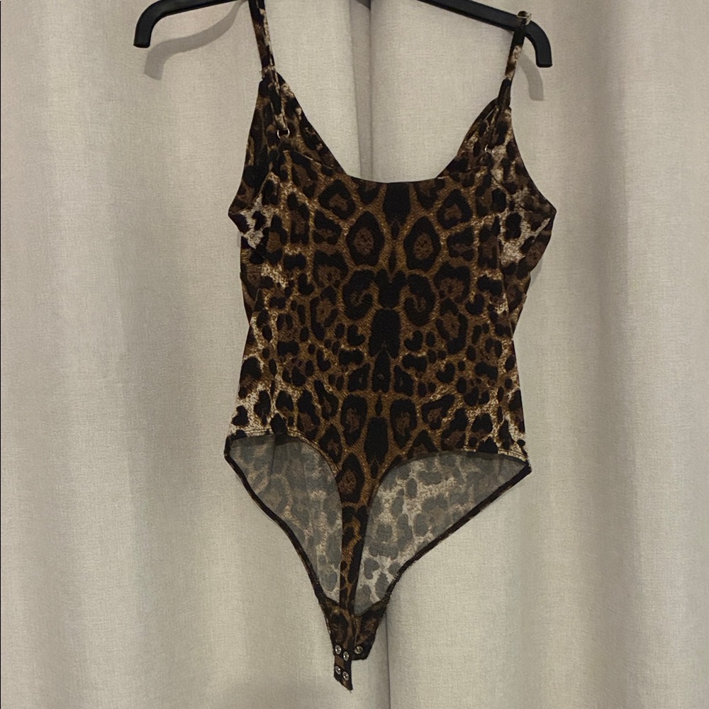 Guess Leopard Print Bodysuit - Picture 2 of 3